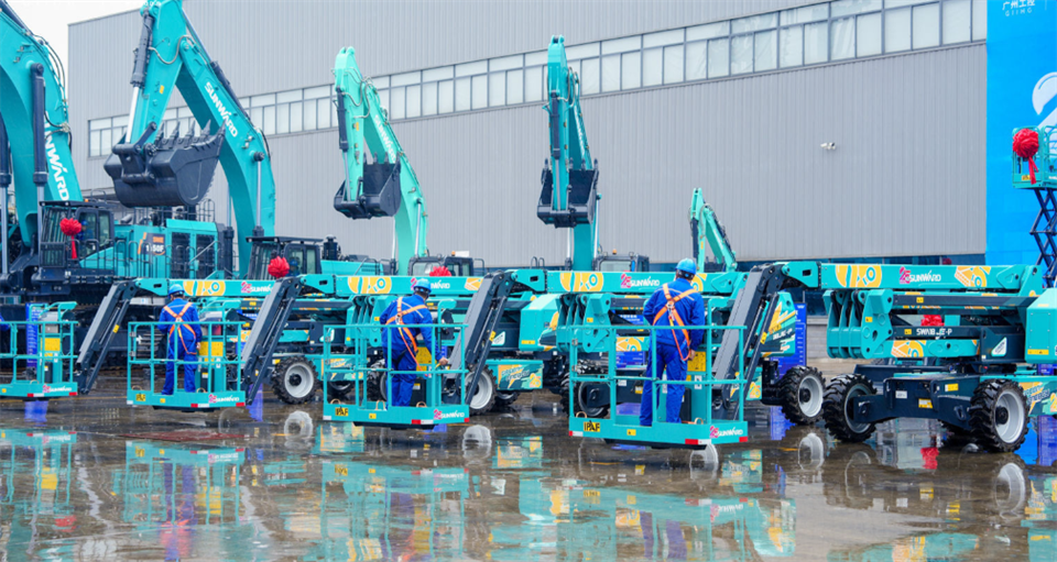 为客户创造价值，集中发布20余款新品