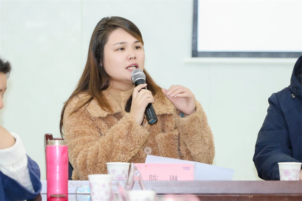 长龙街道、召开首届年货盛惠暨送春联文化惠民活动工作会议