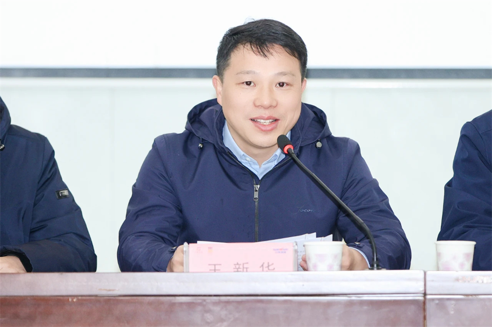 长龙街道、召开首届年货盛惠暨送春联文化惠民活动工作会议