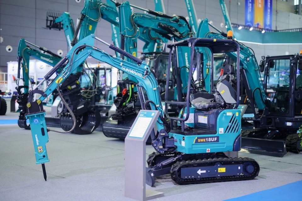 2025 CICEE | 从单一工具迈向多元化解决方案，呈现非凡挖掘机风采