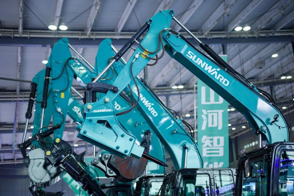 2025 CICEE | 从单一工具迈向多元化解决方案，呈现非凡挖掘机风采