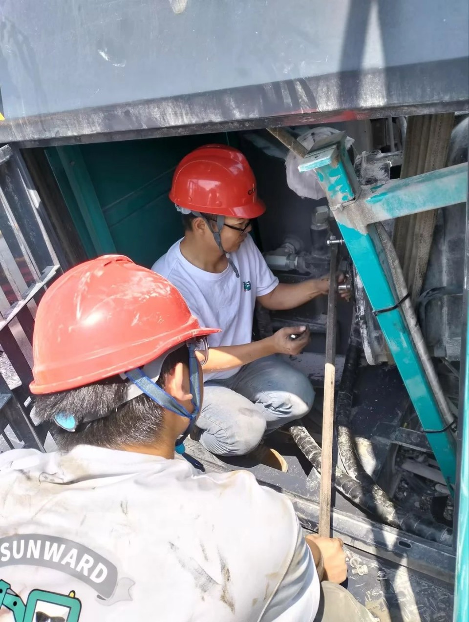 跨越山河万里 智启服务新程——山河矿岩“服务万里行”活动走进海螺水泥