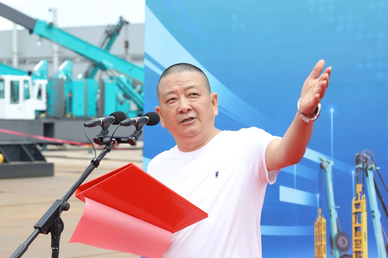 “破纪录王者”再出征！SWDM800旋挖钻机成功交机