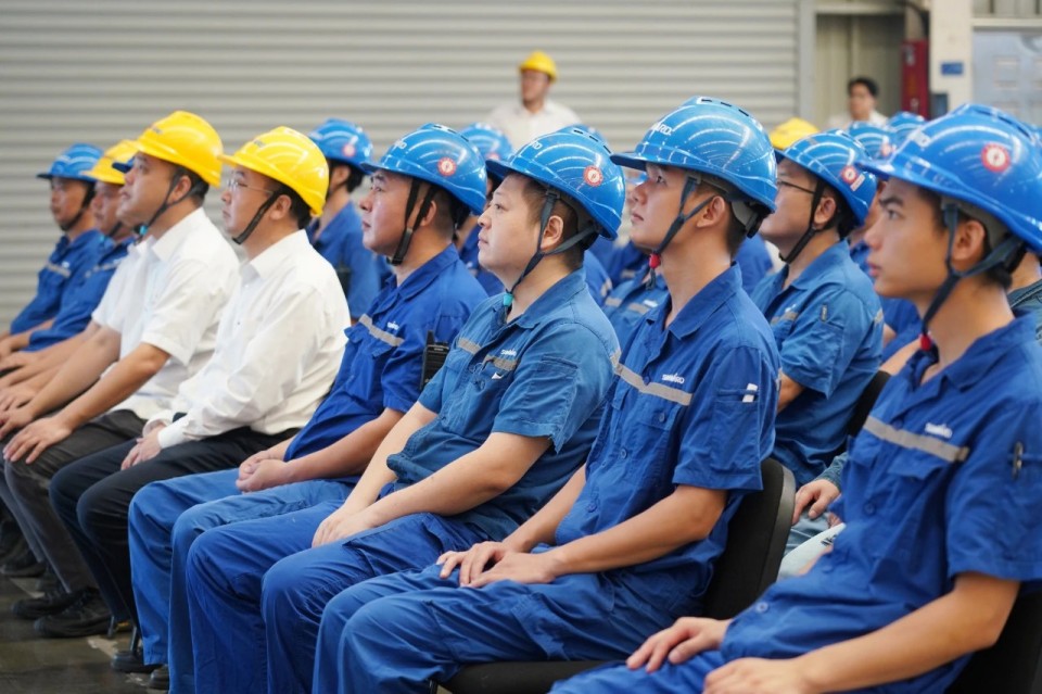 组织集中收看纪念中国人民抗日战争暨世界反法西斯战争胜利80周年大会