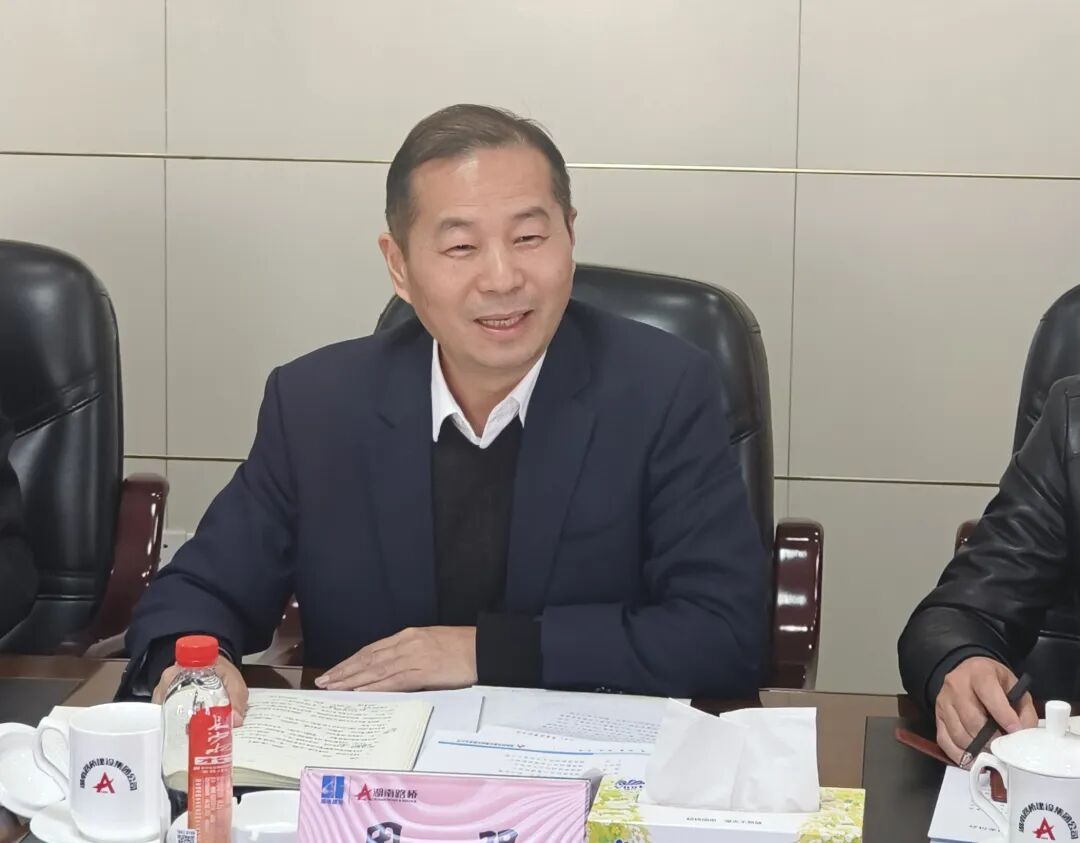 与湖南路桥深化战略合作，共筑智能绿色建造新标杆