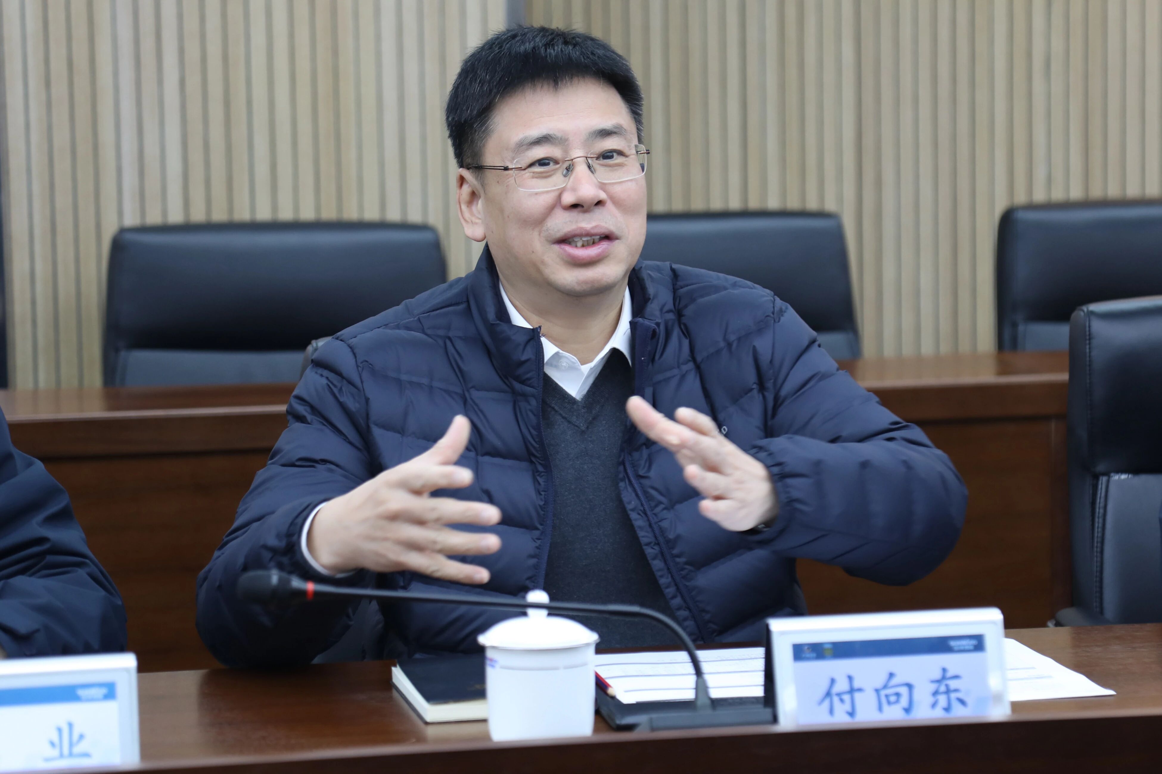 中国出口信用保险公司湖南分公司负责人蔡旺到访