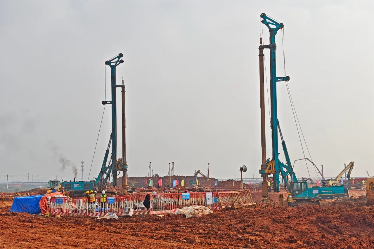 刷新“进度条”、构筑新地标！旋挖集群助力长沙奥体中心建设